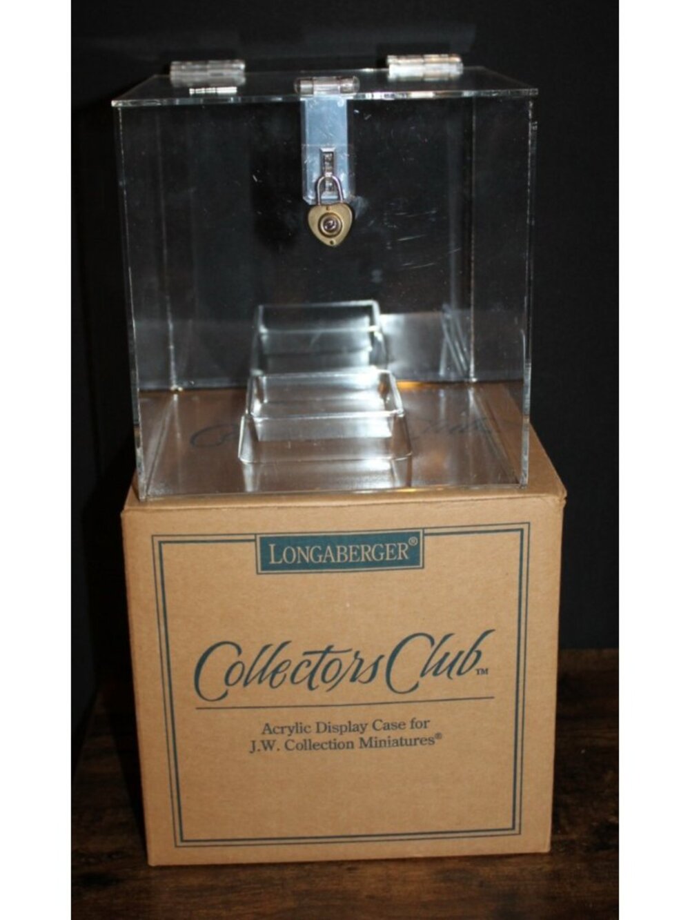 JW Longaberger Miniature Acrylic Display Case 8x8 W/ Lock & Key NEW